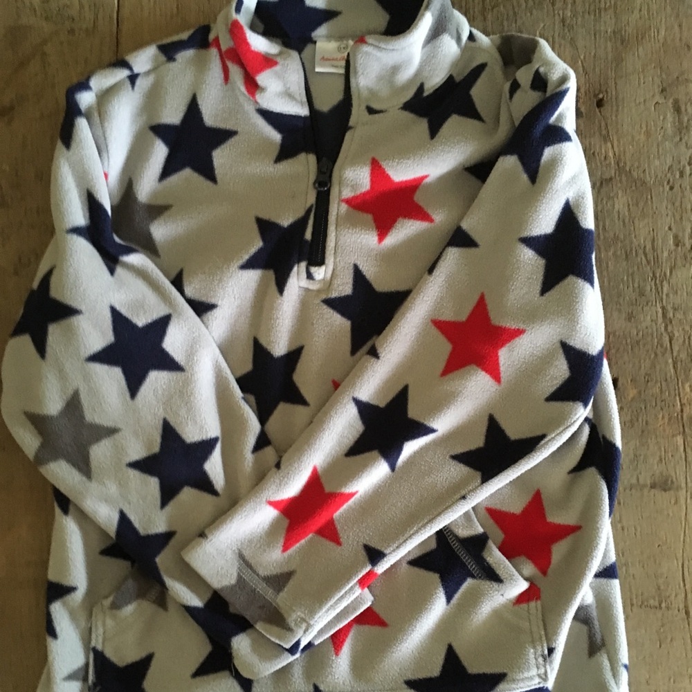 Hanna Andersson 1/4 zip navy and red stars